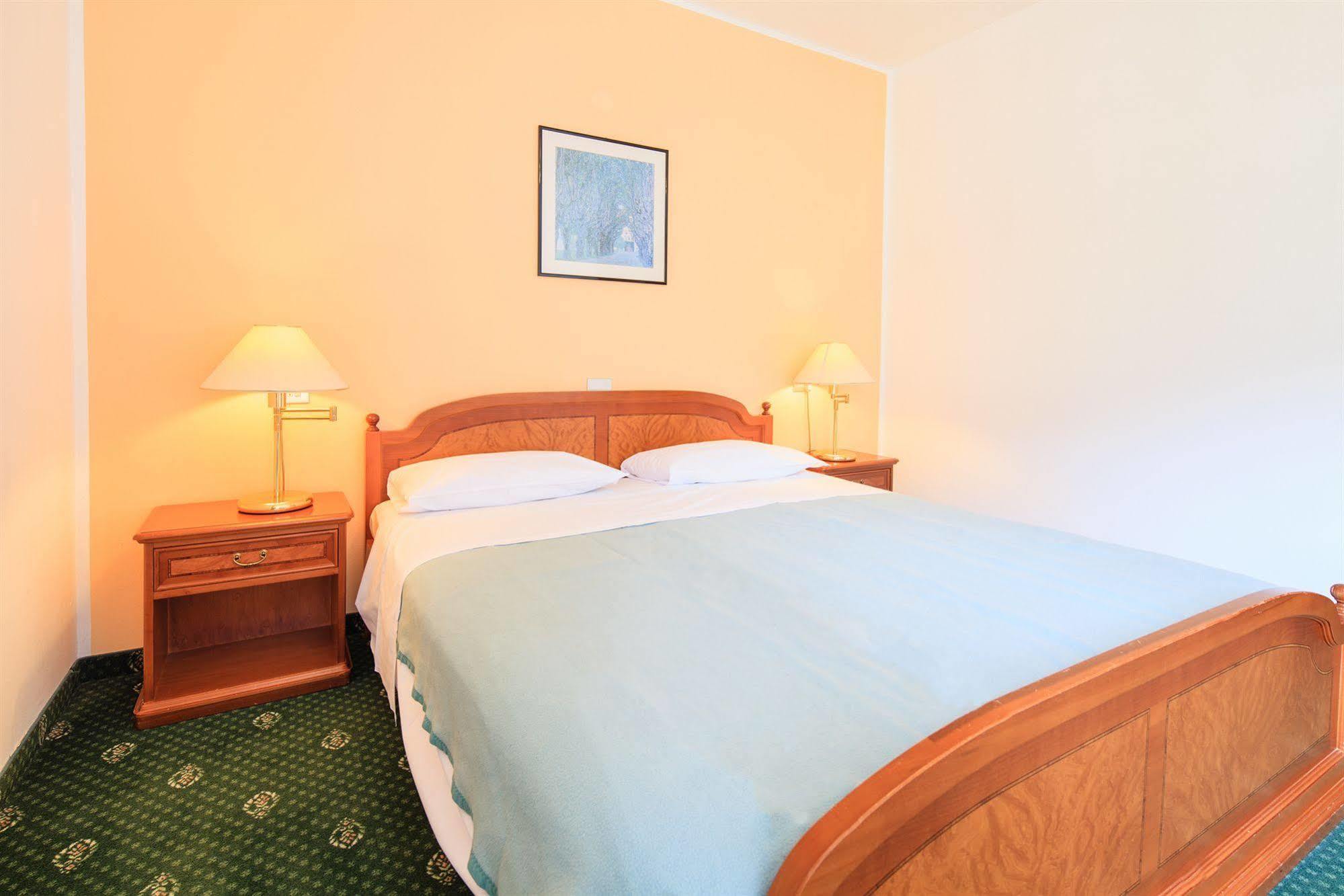 Hotel Temlhof Bressanone Eksteriør bilde